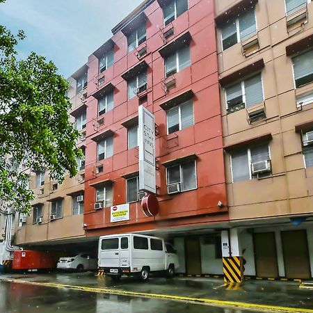โอโย 882 ซิตี้ สเตย์ อินน์ มากาตี ซิตี้ ฮอลล์ Mandaluyong ภายนอก รูปภาพ